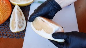 Помело - просто необыкновенный фрукт! Это полезно, вкусно и очень ароматно! Для меня открытие года