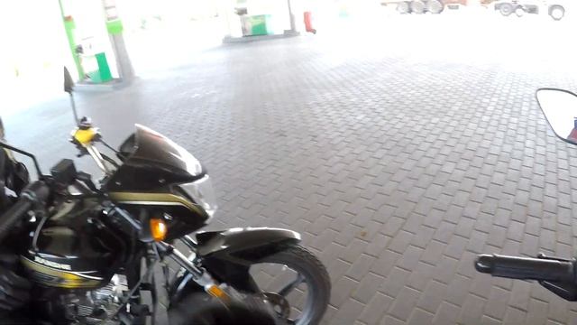 В Карпаты с мото новичком. Часть 1 - трасса Киев-Львов смотреть онлайн