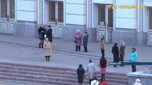 П. Ойуунускай аатынан Саха театра Казахстан киин куоратыгар Астанаҕа тиийдэ смотреть онлайн