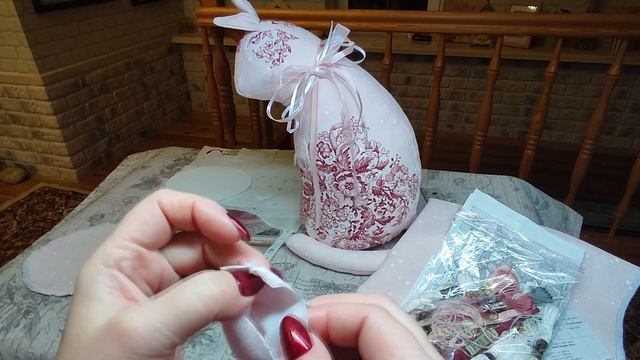 Мягкая скульптура Кошка отражает элегантность стаффордширского фарфора смотреть онлайн