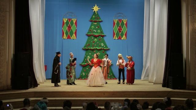 Двенадцать месяцев смотреть онлайн