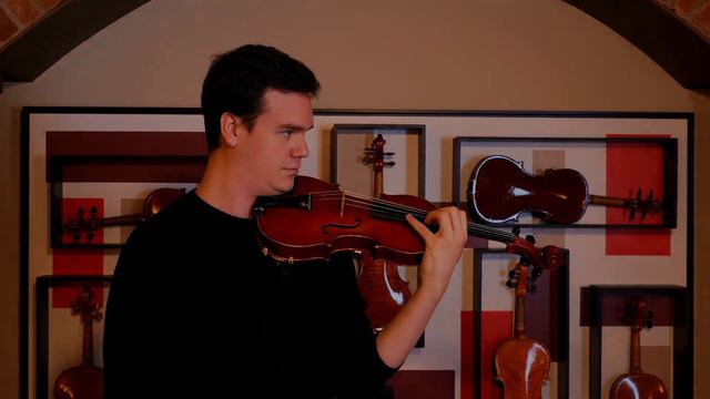 Violin by Mario Gadda, Mantova, c.1980 смотреть онлайн