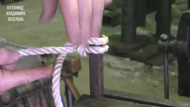 Как завязать буксировочный канат (трос). Буксировка автомобиля. Узлы / How to tow a car (tow rope) смотреть онлайн