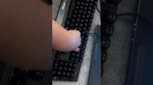 Как поменять подсветку на клавиатуре msi gk 30
