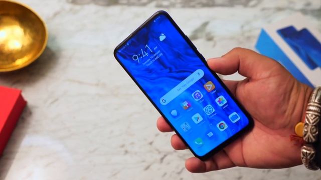 Honor 9X Unboxing & First Look - Budget Pop Up Selfie Camera - 9X GIV... смотреть онлайн