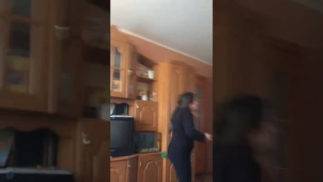 Бешенство от белогривых лошадок смотреть онлайн