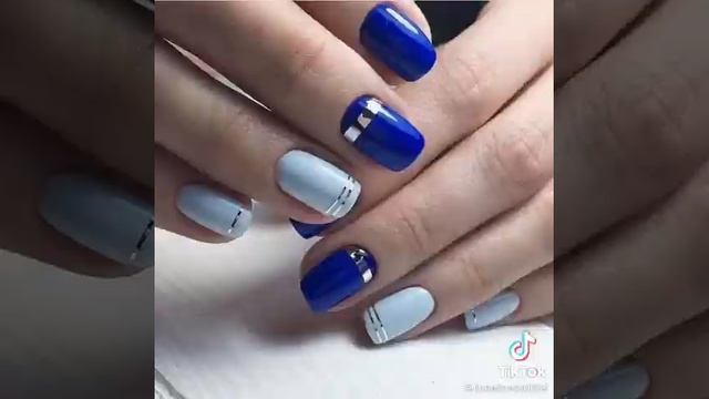 Крутой маникюр с синим дизайном??? смотреть онлайн