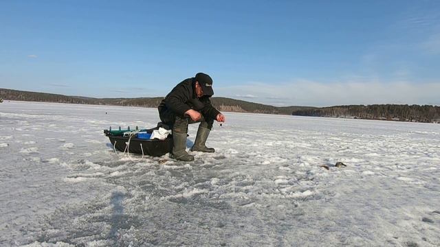 Иркутское ВДХР. Рыбалка на Курминском заливе. смотреть онлайн