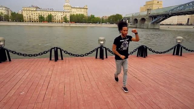 Уилкин Футворк смотреть онлайн