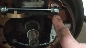 форд Фьюжен как правильно собрать задние колодки