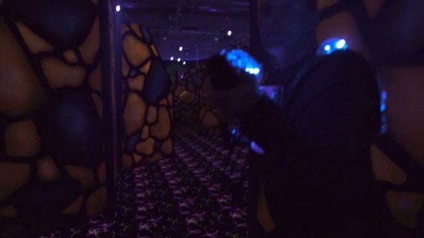 Центр внеземных развлечений LaserLand