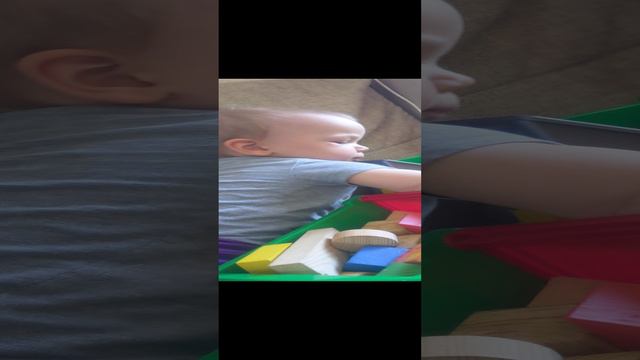 точит зубки :)