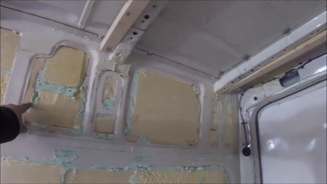 Автодом своими руками. Полка над кабиной и термоизоляция. смотреть онлайн