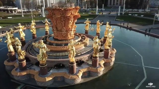 Франтом Мавик Про. ВДНХ. Фонтан дружбы народов смотреть онлайн