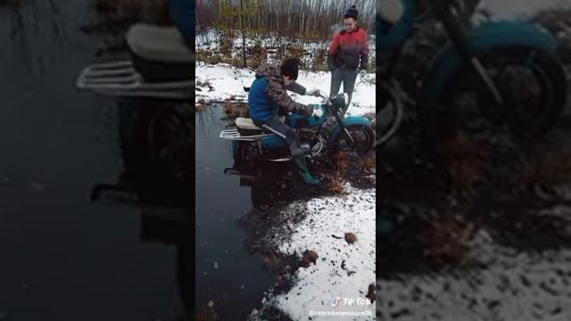 Восход 2М в грязи смотреть онлайн