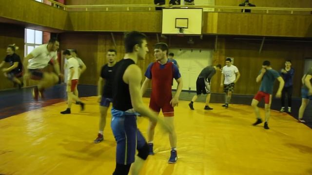 ЗАСЛУЖЕННЫЙ ТРЕНЕР СССР СИРАЖДИН ЭЛЬДАРОВ смотреть онлайн