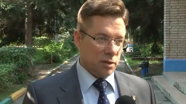 Глава Олег Шахов посетил детский сад №12, открывшийся после капитального ремонта смотреть онлайн