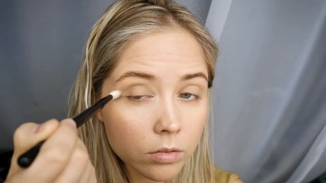 Голливудский макияж. Стрелки и красные губы. смотреть онлайн