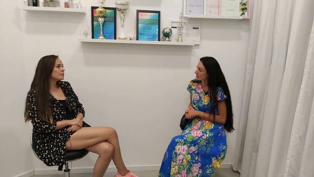 Больная Тема с Яной Глю. Педикюр.