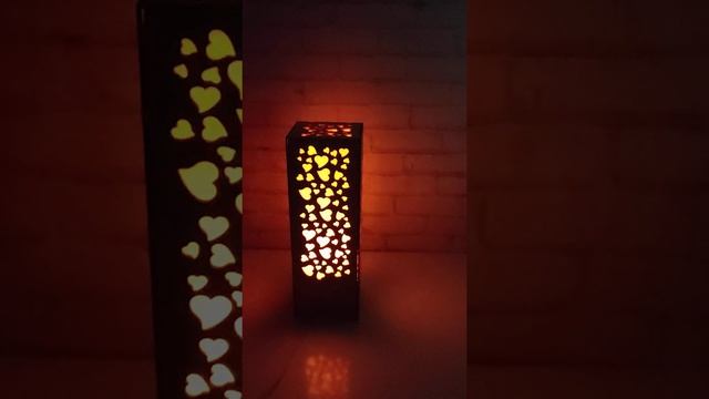 Ночник из дерева "Сердечки" с RGB лампой и пультом для дистанционного управления смотреть онлайн