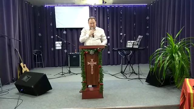 Воскресное служение 29.11.2020 г. Часть 2. Проповедь "Еммануил. С нами Бог " Иван Шмойлов смотреть онлайн