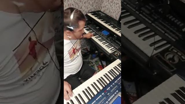 KORG PA3X,,,KORG PA800 смотреть онлайн