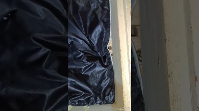 Зимовка в высоких узких ульях плохая, если пчела сидит в самом низу... смотреть онлайн