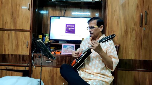 Muktiro Mondiro | Mandolin Tutorials | Beginner Level | First Half смотреть онлайн