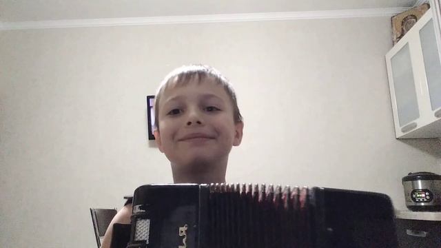 "Маленькой ёлочке" на гармони. Исп. Андрей Донцов. #гармонь#музыка смотреть онлайн