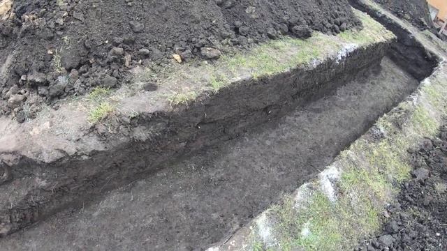 2 СНТ Автомобилист. Анапа. Выкопали под подошву Т-образного (таврового) ленточного фундамента. смотреть онлайн