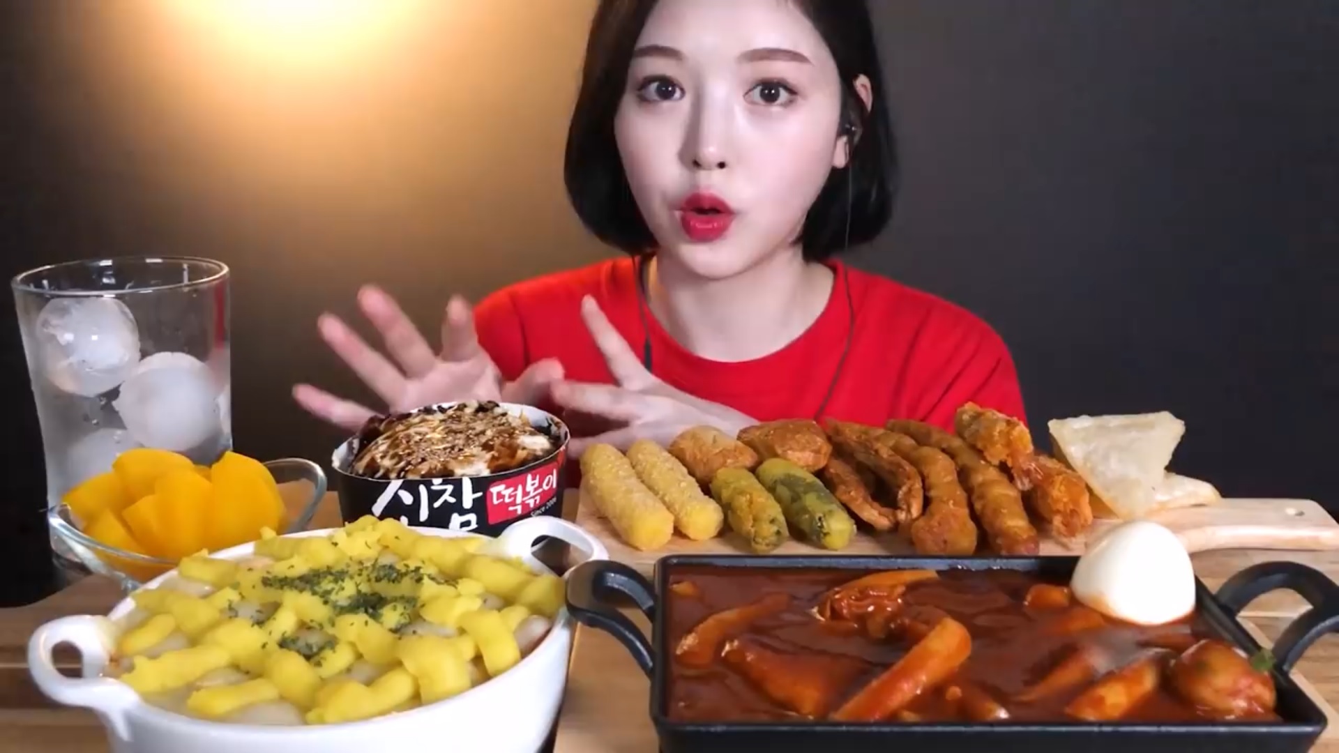 Корейский укус: Ток-бок ки Мукбанг. АСМР.