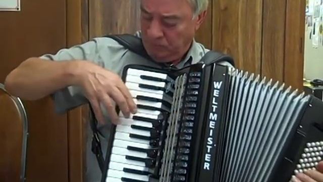 Weltmeister Achat 80 Bass смотреть онлайн