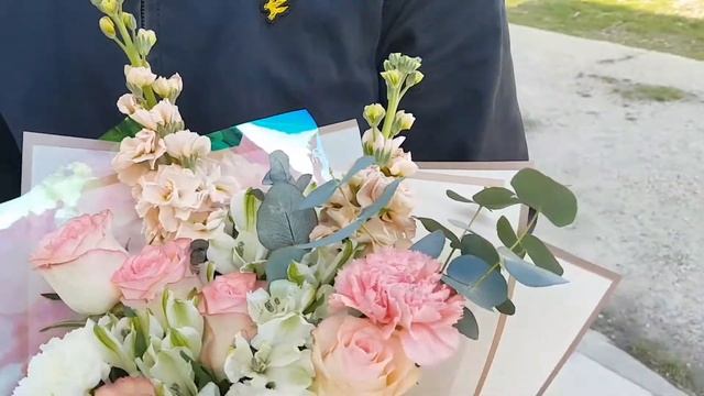 Букет из цветов Молния