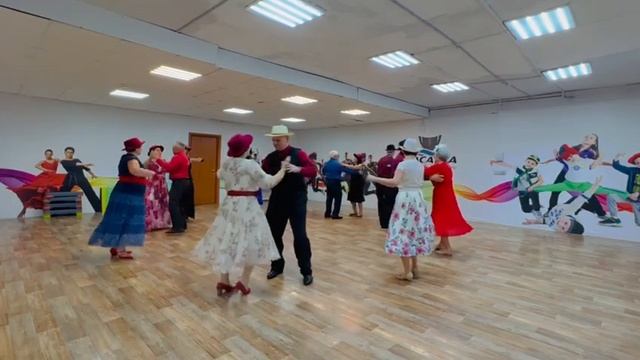 танго Париж Шляпная вечеринка у Наталии 19.11.2023 г смотреть онлайн