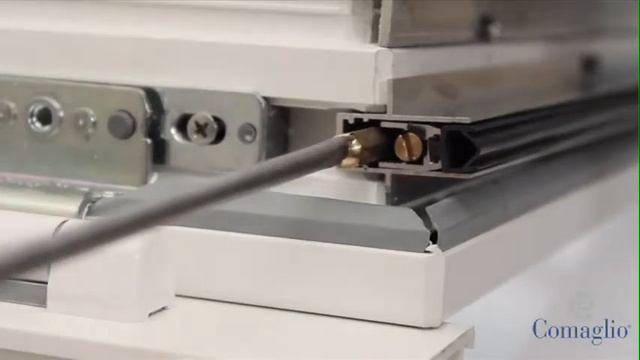 PRESSURE 1813 Aletta intermedia su PVC - Paraspifferi Comaglio смотреть онлайн