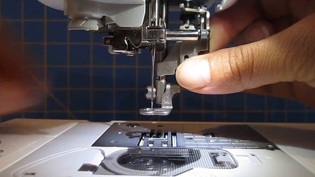 How to change foot to Embroider Brother Sewing Machine смотреть онлайн