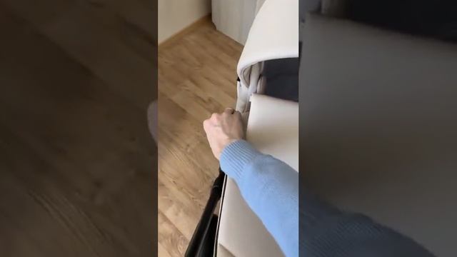 Детская коляска Adamex Porto Deluxe SA7 (обивка экококжа) большая люлька, отлично подойдет для зимы смотреть онлайн