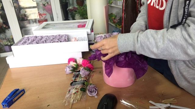 Мыльные розы в коробке. смотреть онлайн