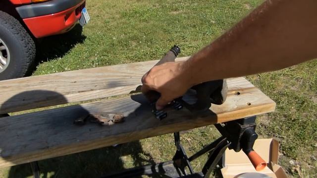 Pontiac Vibe / Toyota Matrix Brake Pad and Rotor Replacement смотреть онлайн