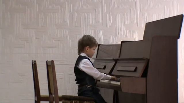 Швец-Пысларь Ярослав. 1 класс. смотреть онлайн