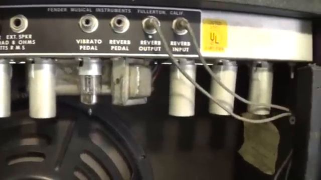 1974 Fender Deluxe Reverb Part 1: Disassembly and Evaluation смотреть онлайн