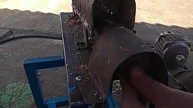 устройство кукурузной лущилки смотреть онлайн