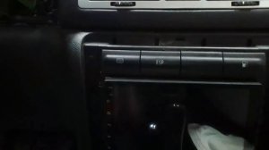 Установка 2DIN автомагнитолы TEYES в Skoda Octavia.