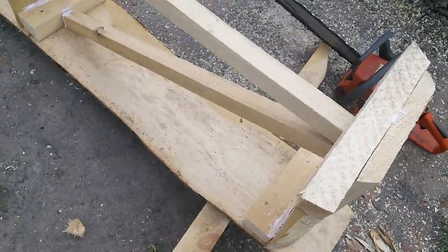 оригинально и со вкусом-скамья с необрезной доски Garden Bench for $ 5 смотреть онлайн