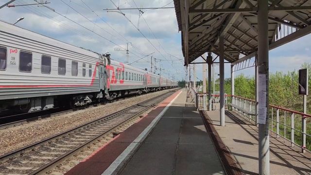 Железная дорога. Электровоз ЭП2К-310 с поездом Абакан-Москва. Russian Railroad. смотреть онлайн
