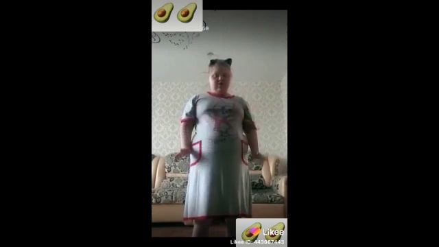 Лайк сломал мне психику смотреть онлайн