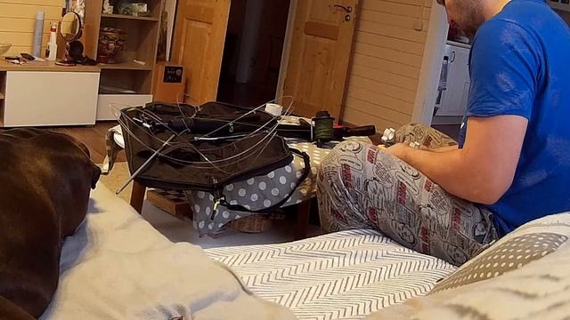 Подводная охота. ОЧЕНЬ УДОБНОЕ КРЕПЛЕНИЕ для быстрой установки и снятия фонаря с подводного ружья.. смотреть онлайн