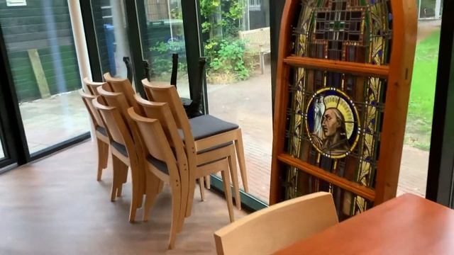 Библиотека в Нидерландах. смотреть онлайн