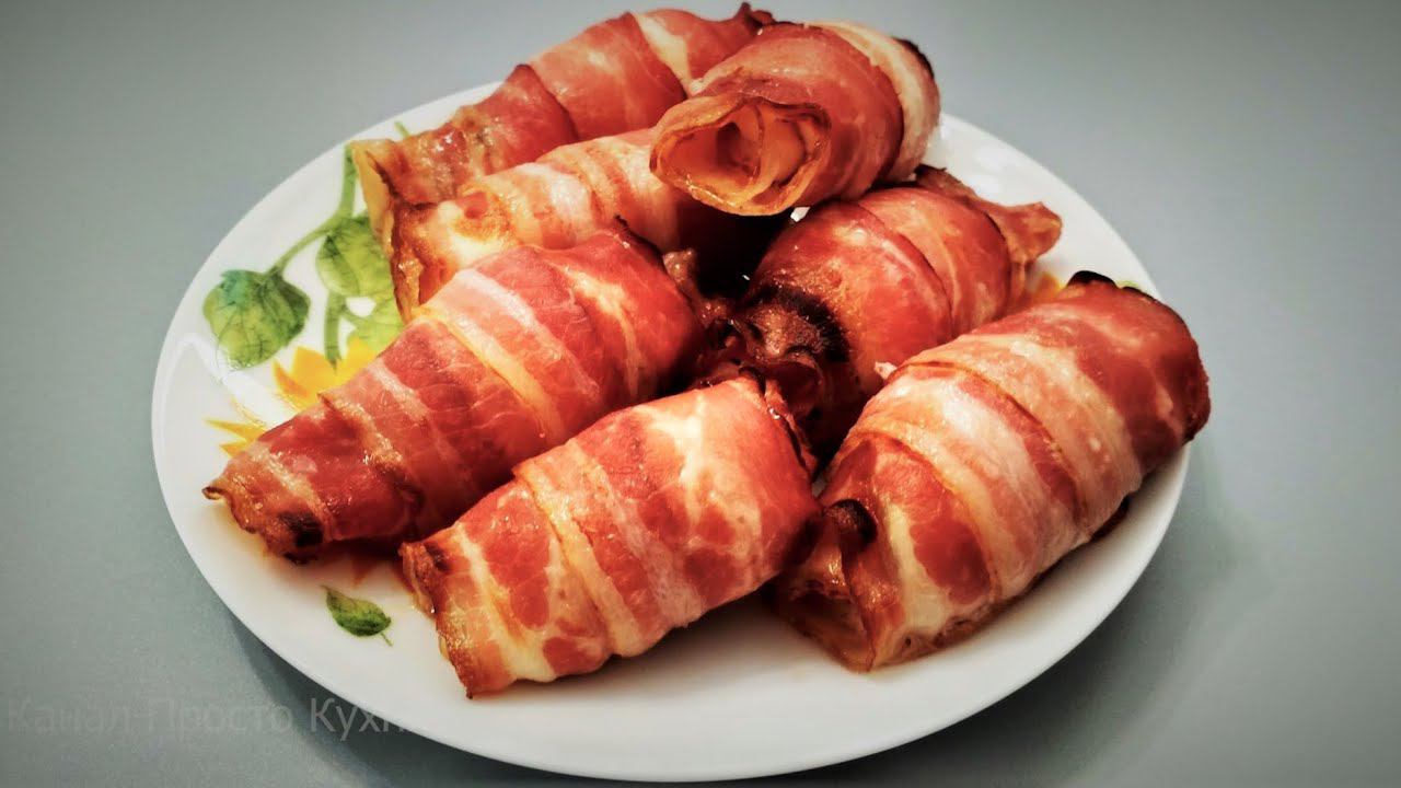 Всего 2 ингредиента, а вкусно очень! Аппетитные рулетики из куриного филе в беконе.(Субтитры) смотреть онлайн