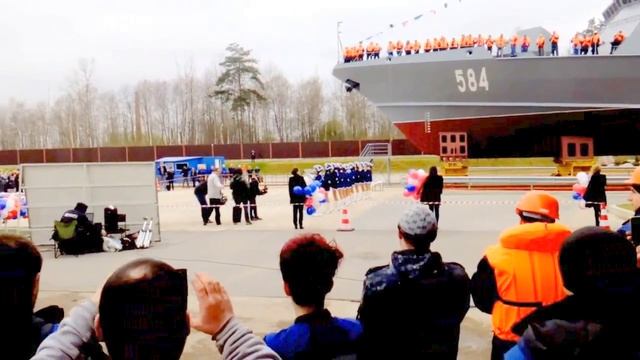 Пелла !!! Спуск корабля МРК"ШКВАЛ" смотреть онлайн